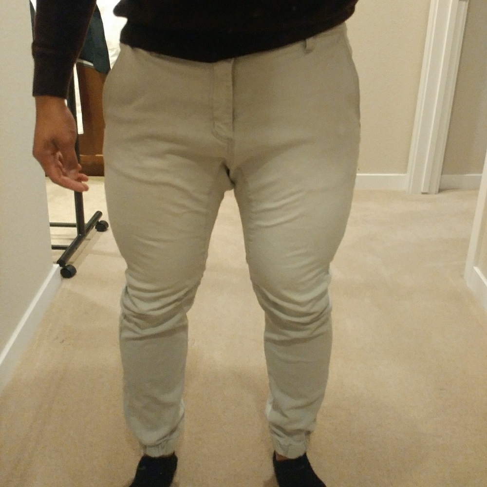 White Slim Jogger